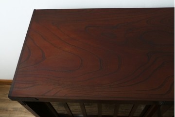 中古　美品　筑後民芸　川野工芸　力強く美しい木目が際立つ飾り棚　(R-089988)