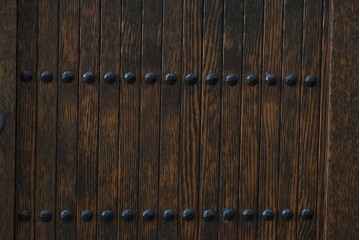 中古　美品　職人手作り品　タモ材　ダイナミックで美しい木目の水屋箪笥　(R-089989)