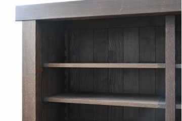 中古　美品　職人手作り品　タモ材　水屋箪笥上段　繊細で整然と並ぶ格子戸が魅力の収納棚　(R-089990)