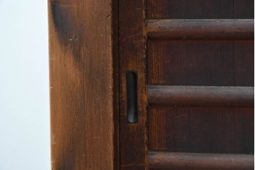 和製アンティーク　透かし彫りの意匠が趣を添える四尺京水屋　(R-089992)