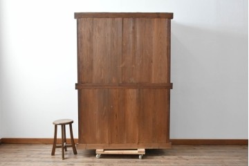 和製アンティーク　透かし彫りの意匠が趣を添える四尺京水屋　(R-089992)