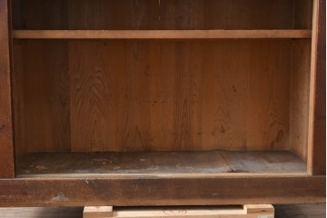 和製アンティーク　横桟引き戸が美しい四尺京水屋の収納棚　(R-089994)