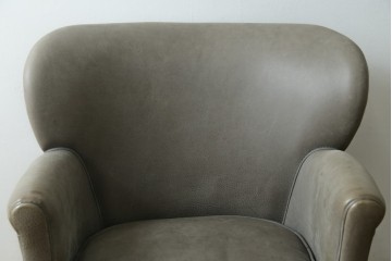 中古　HALO(ハロ)　FAT LUXE(ファット リュクス)　GREEN WHICH ARM CHAIR(グリーンウィッチアームチェア)　本革　包み込むような背もたれが魅力のアームチェア　(R-089999)