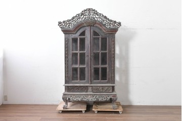 アジアンヴィンテージ　バリ　チーク材　アーチ型のフォルムと繊細な彫刻が美しいショーケース　(R-090000)