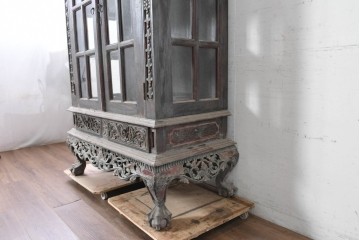 アジアンヴィンテージ　バリ　チーク材　アーチ型のフォルムと繊細な彫刻が美しいショーケース　(R-090000)