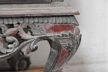 アジアンヴィンテージ　バリ　チーク材　アーチ型のフォルムと繊細な彫刻が美しいショーケース　(R-090000)