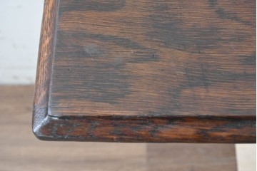 イギリスアンティーク　1930年頃　オーク材　バタフライ天板付きの小振りな片袖机　(R-090003)