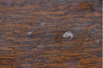 イギリスアンティーク　1920年頃　オーク材　幾何学模様が印象的なコンソールテーブル　(R-090004)