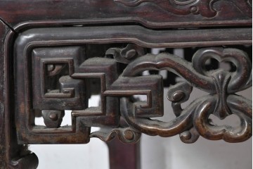 中国ヴィンテージ　オリエンタルな透かし彫りが印象的なダイニングテーブル　(R-090011)
