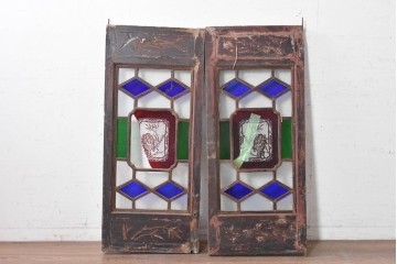 中国アンティーク建具　1920年から1940年頃　青と緑の色ガラスが印象的な両開き窓2枚(1対)セット　(R-090017)