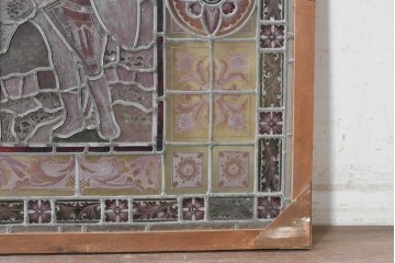 イギリスアンティーク建具　1890年から1910年頃　エナメル絵付け　中世の騎士を描いたステンドグラスのフィックス窓1枚　(R-090022)