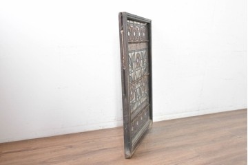 イギリスアンティーク　1900年から1920年頃　繊細な絵付けと色ガラスが魅力的なステンドグラス窓1枚　(R-090030)
