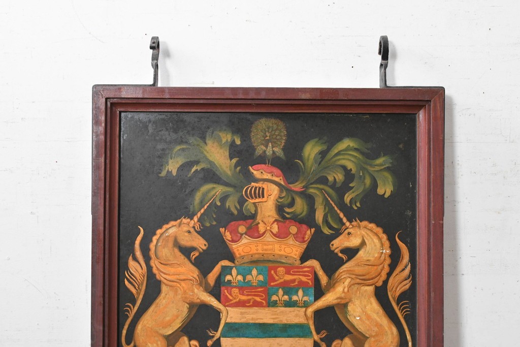 【簡易リペア限定品】　イギリスアンティーク　1930年から1940年頃　紋章風意匠とユニコーンが印象的なパブサイン　(R-090032)