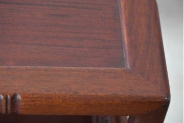 和製ヴィンテージ　花梨材　竹の意匠が風情漂う飾り棚　(R-090033)