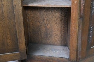 イギリスアンティーク　1940年から1950年頃　オーク材　植物モチーフの彫刻が上品なカウンターテーブル　(R-090037)