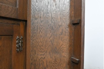 イギリスアンティーク　1940年から1950年頃　オーク材　植物モチーフの彫刻が上品なカウンターテーブル　(R-090037)