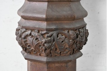 【簡易リペア限定品】　イギリスアンティーク　1870年から1910年頃　激レア!　オーク材　翼を広げた鷲の彫刻が圧巻のレクターン　(R-090038)
