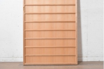 ヴィンテージ建具　昭和後期　柾目が魅力的な舞良戸1枚　(R-090061)