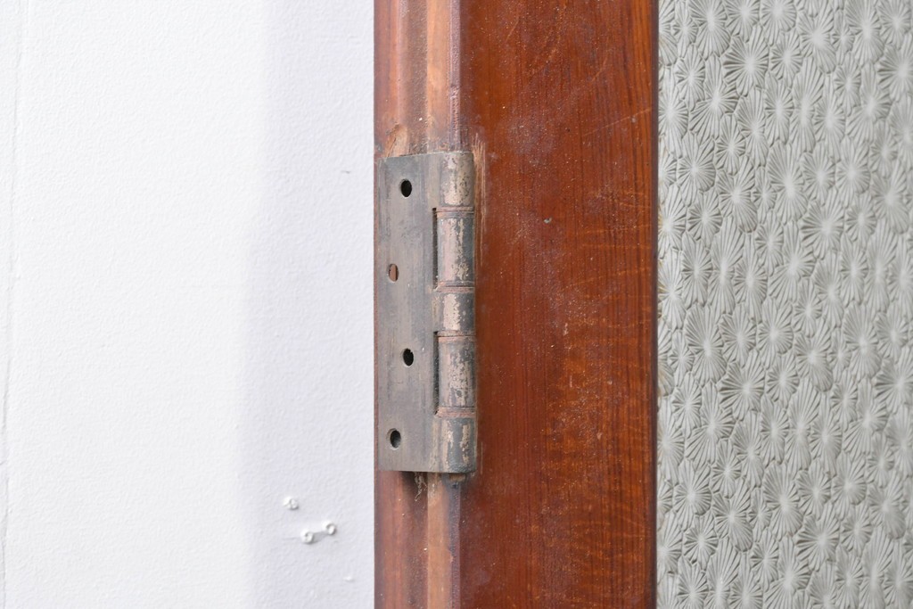 イギリスアンティーク建具　1940年頃　高さ約2.5m　型ガラスがアクセントを添える引き戸1枚　(R-090072)