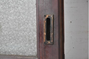 イギリスアンティーク建具　1940年頃　高さ約2.5m　型ガラスがアクセントを添える引き戸1枚　(R-090074)