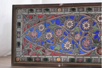 イギリスアンティーク　1900年頃　特大!!　幅約2.5m　エナメル彩色　広がる花々の意匠を描いたステンドグラス1枚　(R-090079)