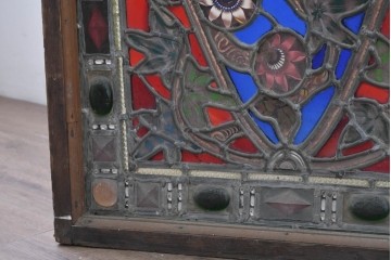イギリスアンティーク　1900年頃　特大!!　幅約2.5m　エナメル彩色　広がる花々の意匠を描いたステンドグラス1枚　(R-090079)