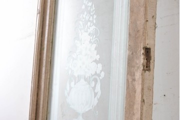 フランスアンティーク　1900年から1920年頃　特大!!　高さ約3m　花器から広がる草花のエッチング模様が印象的なドア1枚　(R-090083)