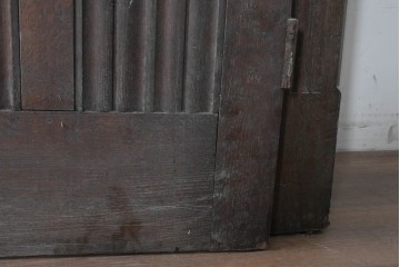 イギリスアンティーク建具　オーク材　教会で使われた重厚感のある枠付きドア1枚　(R-090085)
