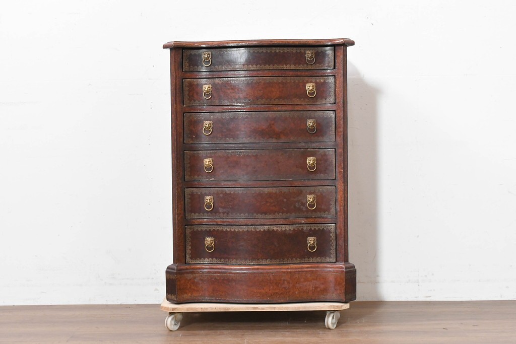 中古　MAITLAND SMITH(メートランドスミス)　レザー張り　曲線とクラシカルな意匠が上品なチェスト　定価約120万円　(R-090086)