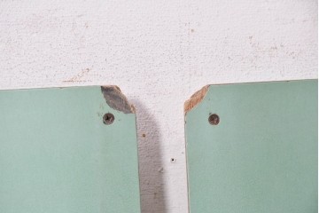【簡易リペア限定品】　イギリスヴィンテージ　スタッキングできる淡いグリーンカラーのスクールチェア7脚セット　(R-090096)