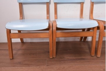 【簡易リペア限定品】　イギリスヴィンテージ　スタッキングできるライトブルーカラーのチャイルドチェア6脚セット　(R-090098)