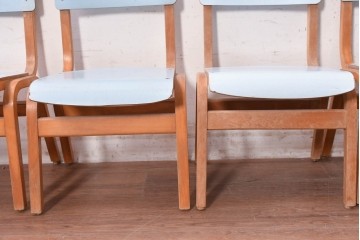 【簡易リペア限定品】　イギリスヴィンテージ　スタッキングできるライトブルーカラーのチャイルドチェア6脚セット　(R-090098)