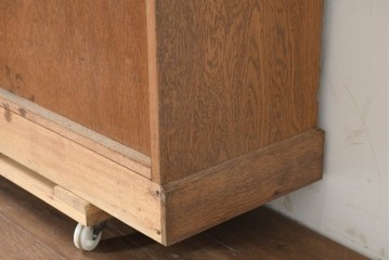 和製ヴィンテージ　神戸洋家具　ナラ材　模様入り型板ガラス扉が目を引くブックケース　(R-090100)