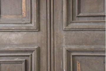イギリスアンティーク建具　1910年頃　オーク材　特大!!　モールディングが重厚な佇まいを見せるドア1枚　(R-090106)