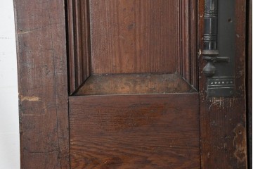 イギリスアンティーク建具　1920年頃　縦長のパネルデザインが印象的な両開きドア2枚(1対)セット　(R-090108)