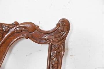中古　MAITLAND SMITH(メートランドスミス)　マホガニー材　繊細な彫刻意匠と猫脚が優雅なアームチェア　(R-090111)