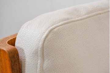 和製ヴィンテージ　レザー・欅材　天童木工　剣持勇デザイン　Haco(ハコ)　ジャパニーズモダンを象徴する名作イージーチェア　現行定価約50万円　(R-090112)