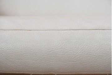 和製ヴィンテージ　レザー・欅材　天童木工　剣持勇デザイン　Haco(ハコ)　ジャパニーズモダンを象徴する名作イージーチェア　現行定価約50万円　(R-090112)
