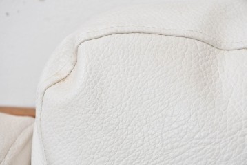 和製ヴィンテージ　レザー・欅材　天童木工　剣持勇デザイン　Haco(ハコ)　ジャパニーズモダンを象徴する名作イージーチェア　現行定価約50万円　(R-090113)