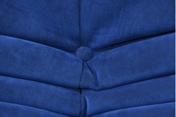 新古　未使用保管品　ligne roset(リーン・ロゼ)　ROSETTOGO(ロゼトーゴ)　鮮やかなブルーと包み込むようなフォルムが印象的な1人掛けソファ　(R-090115)