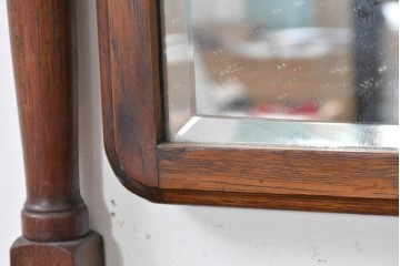 イギリスアンティーク　1920年頃　オーク材　人気の小振りサイズ!　可動式ミラーを備えたドレッシングチェスト　(R-090118)
