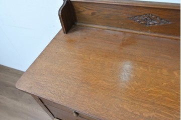 イギリスアンティーク　1920年頃　オーク材　人気の小振りサイズ!　可動式ミラーを備えたドレッシングチェスト　(R-090118)