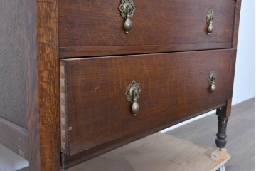 イギリスアンティーク　1920年頃　オーク材　人気の小振りサイズ!　可動式ミラーを備えたドレッシングチェスト　(R-090118)