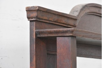 イギリスアンティーク　1920年頃　オーク材　ツイストレッグと面取りミラーが美しいミラーバックサイドボード　(R-090119)
