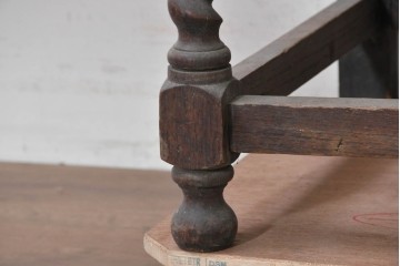 イギリスアンティーク　1920年頃　オーク材　ツイストレッグと面取りミラーが美しいミラーバックサイドボード　(R-090119)
