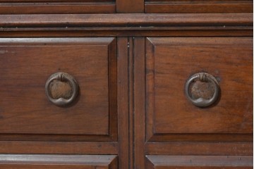 イギリスアンティーク　1920年頃　マホガニー材　オーバルミラーを備えたドレッシングチェスト　(R-090120)