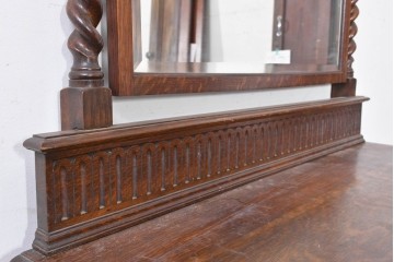 イギリスアンティーク　1920年頃　オーク材　ツイスト支柱と大きなミラーが印象的なドレッシングチェスト　(R-090121)