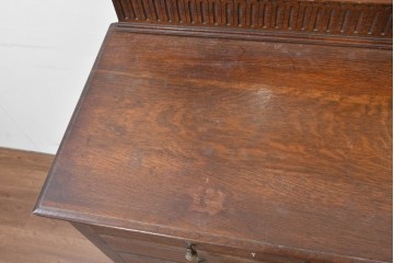 イギリスアンティーク　1920年頃　オーク材　ツイスト支柱と大きなミラーが印象的なドレッシングチェスト　(R-090121)