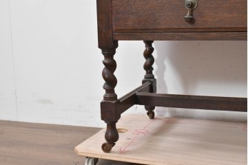イギリスアンティーク　1920年頃　オーク材　ツイスト支柱と大きなミラーが印象的なドレッシングチェスト　(R-090121)