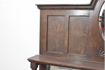 イギリスアンティーク　1920年頃　オーク材　かわいいデザイン!!　クラシカルなミラーバックサイドボード　(R-090122)